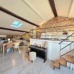 Ancienne Cave Renovee & Terrasse Ensoleillee Holiday home *