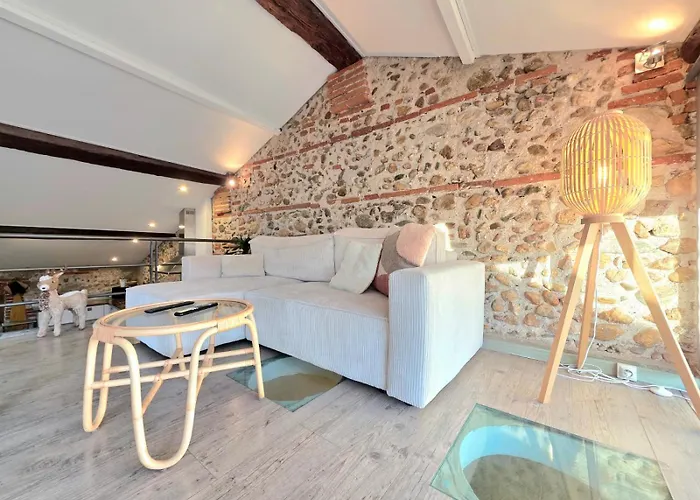 Ancienne Cave Renovee & Terrasse Ensoleillee